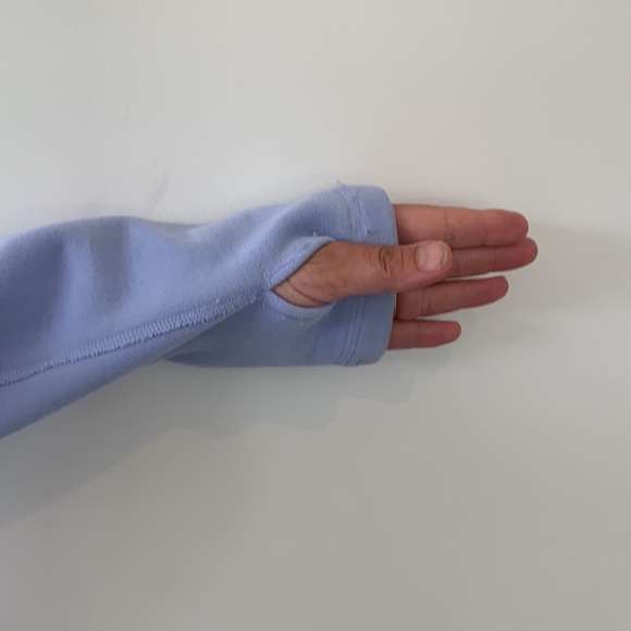 Lululemon (original design) Scuba full zip hoodie. Waist length - Picture 2 of 6